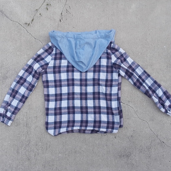 Women's New Look Multicolor Plaid Flannel - Picture 5 of 5